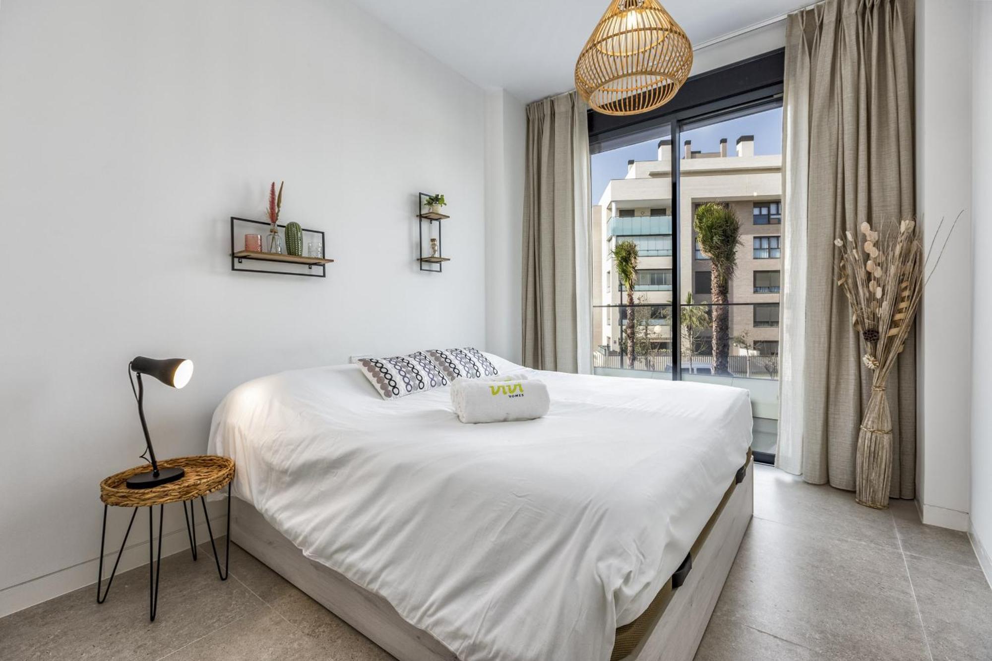 Vivi Homes - Rembrandt Pool, Sauna, Gym & Sea View Apartamento *