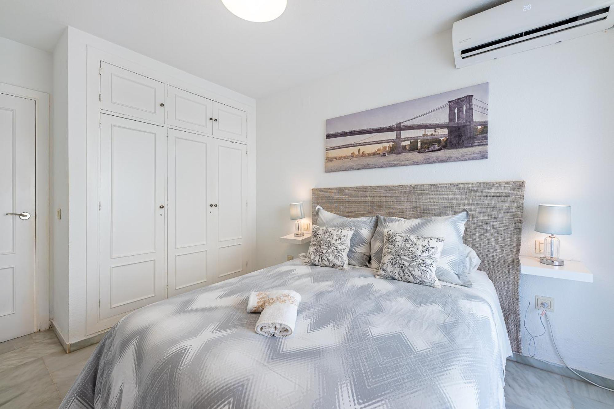 Carihuela With Pool And Free Parking 5 M Torremolinos