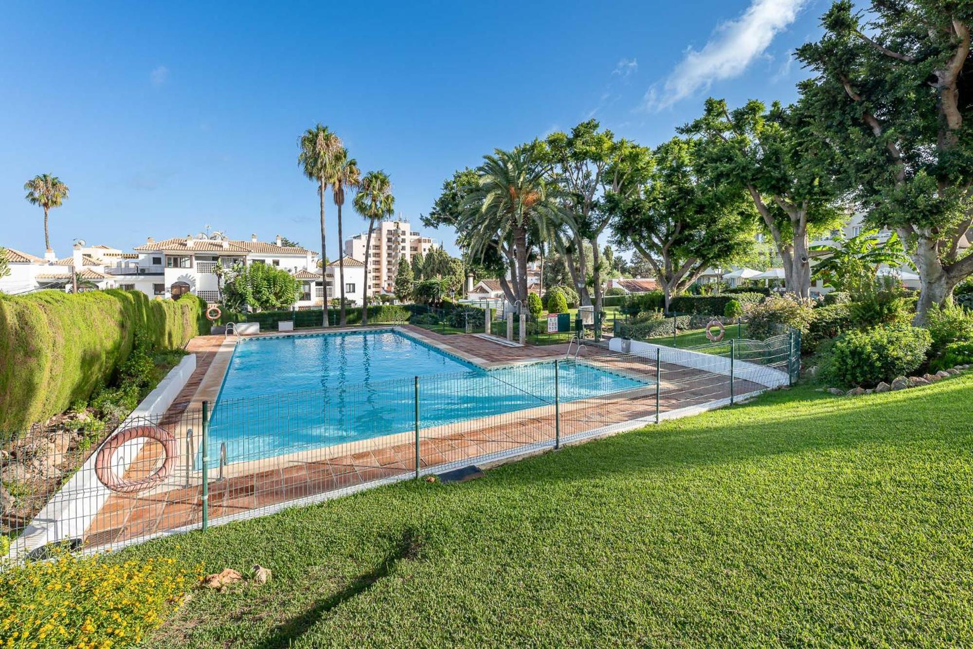 Carihuela With Pool And Free Parking 5 M * Torremolinos