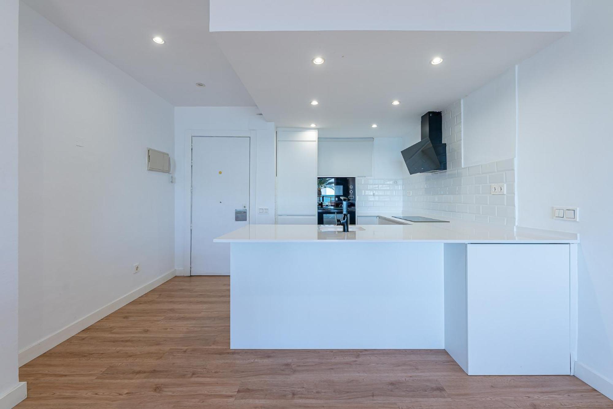 Apartamento 797 - Moderno Piso En Primera Linea De Playa