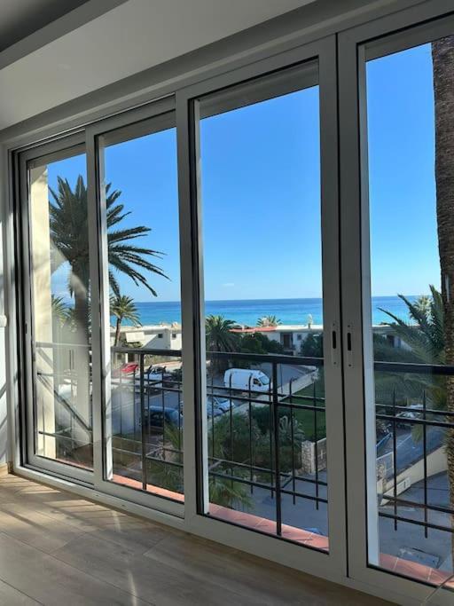 Ventana Al Mar Pool And Access With Elevator Apartment