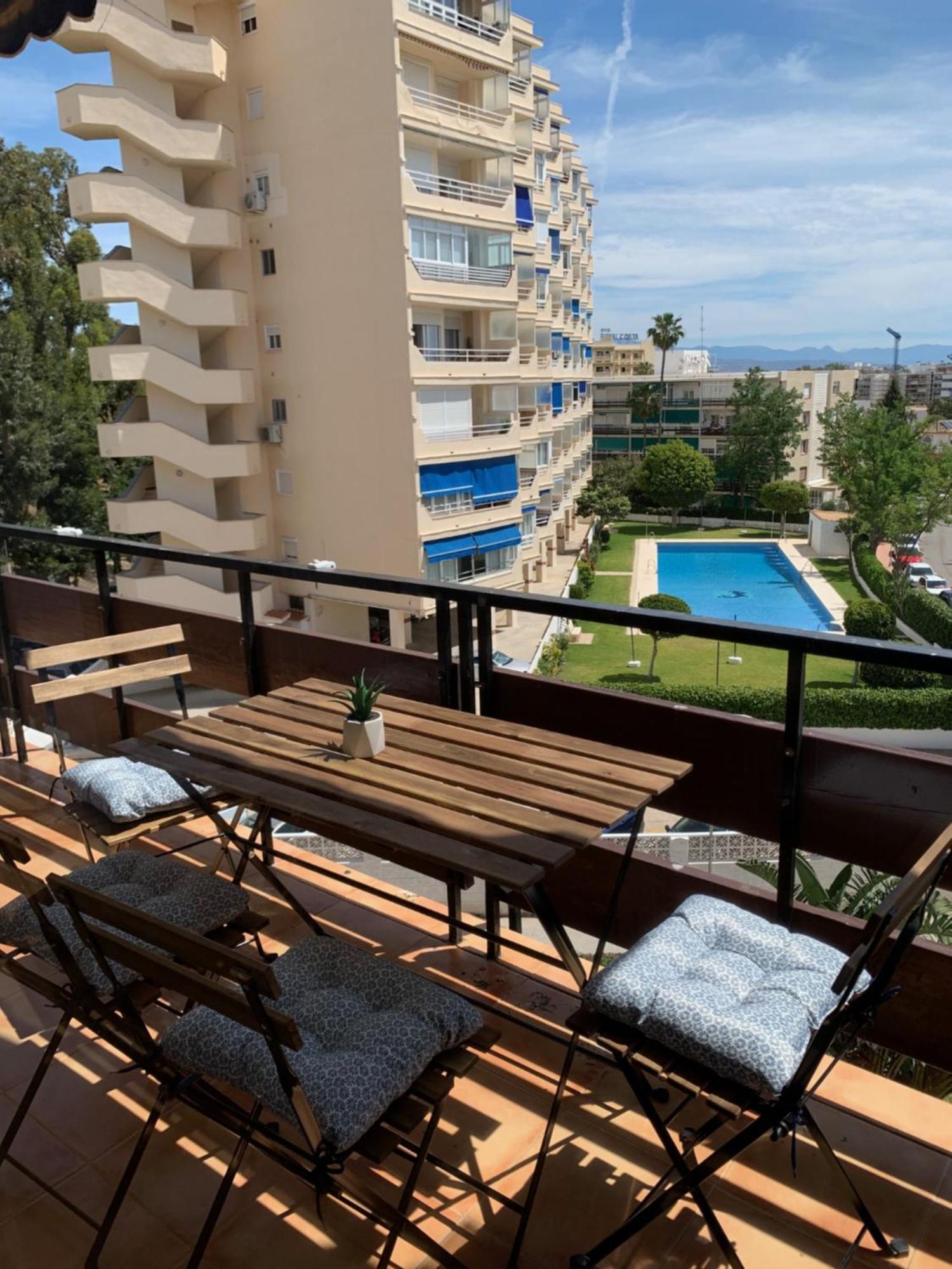 Apartamento Comodo En Alamos,