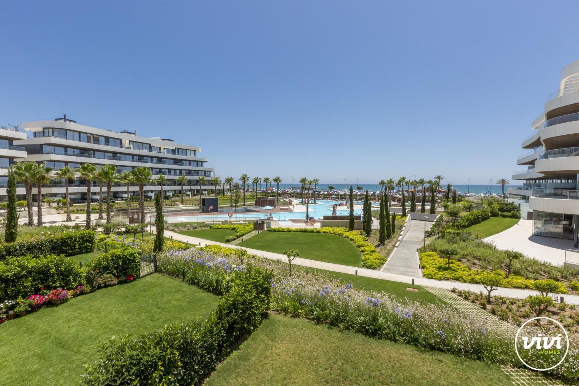 Apartamento Vivi Homes - Mali Pool, Jacuzzi, Garden, Gym & Sea View
