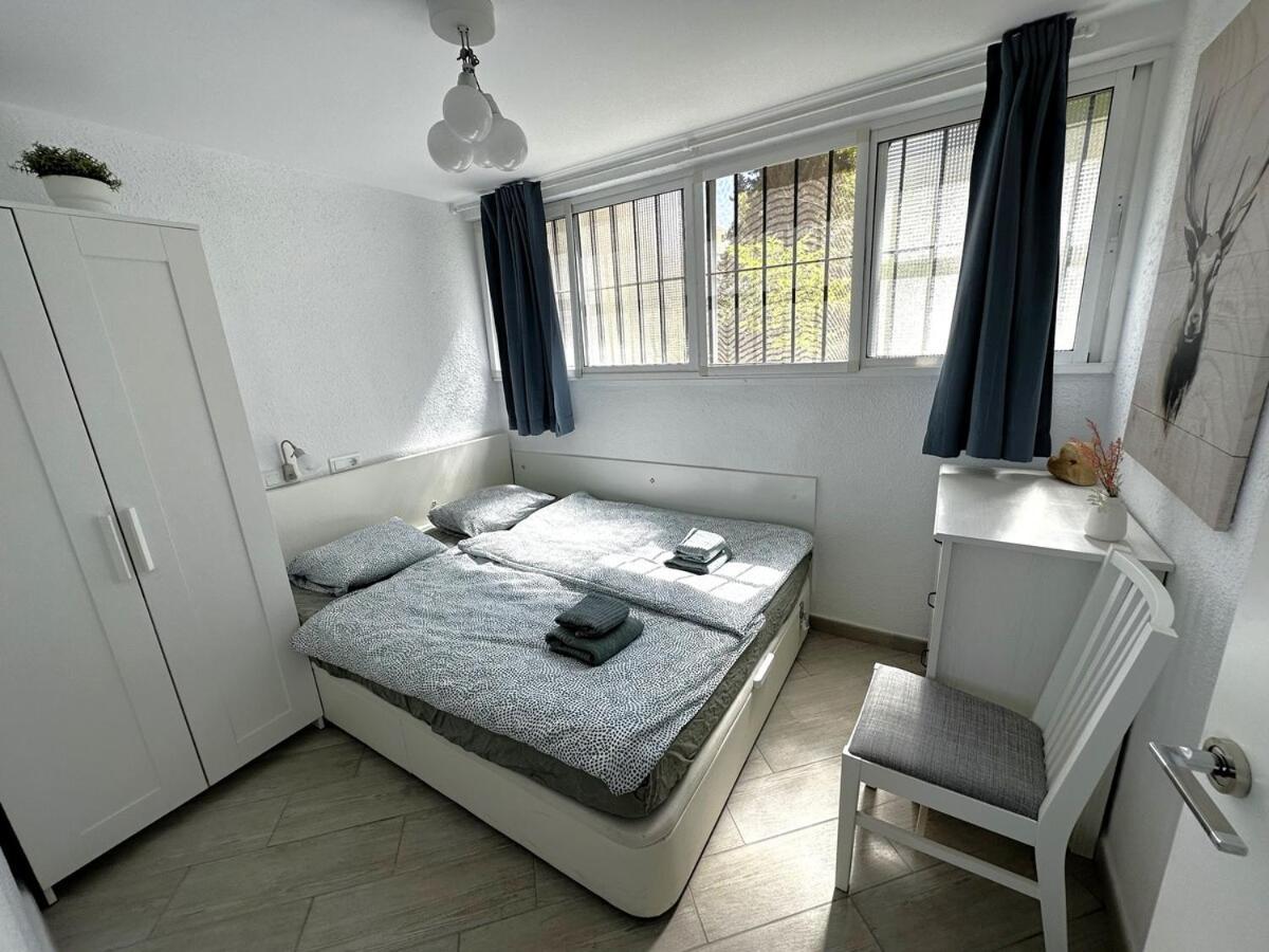 Apartamento Marvelous Sea & Garden View, Near Carihuela