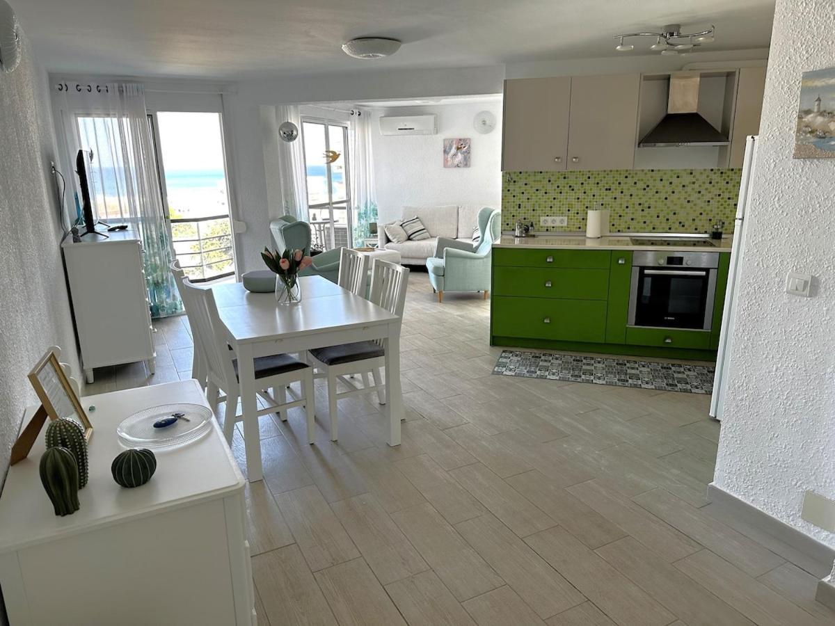 Apartamento Marvelous Sea & Garden View, Near Carihuela *