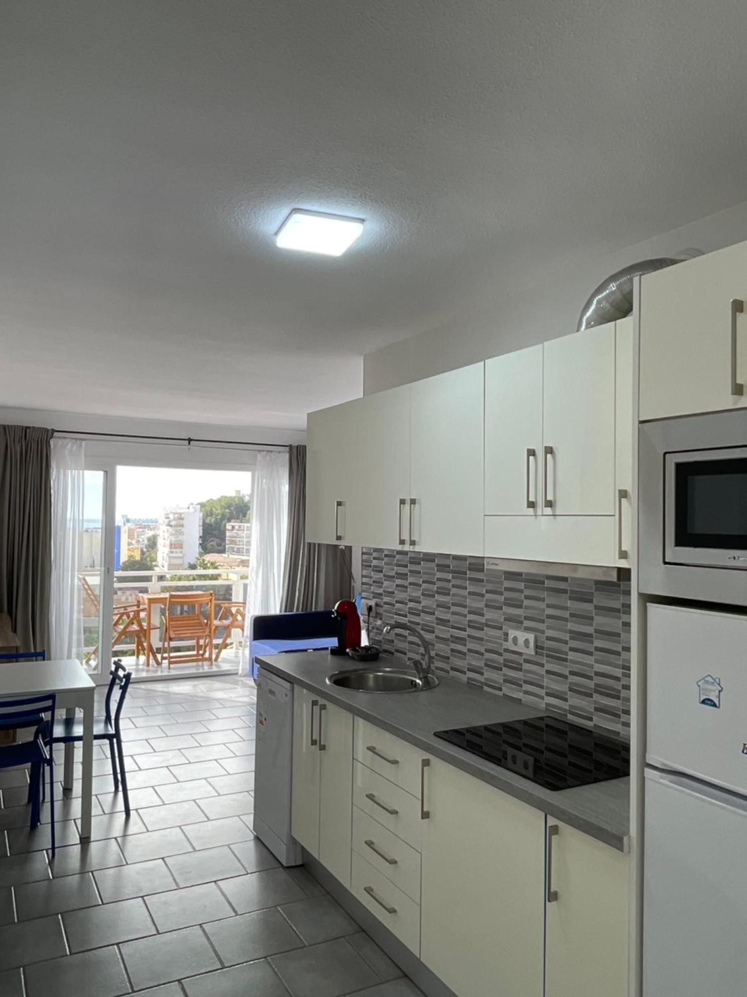 Apartamento Calafate Carihuela *