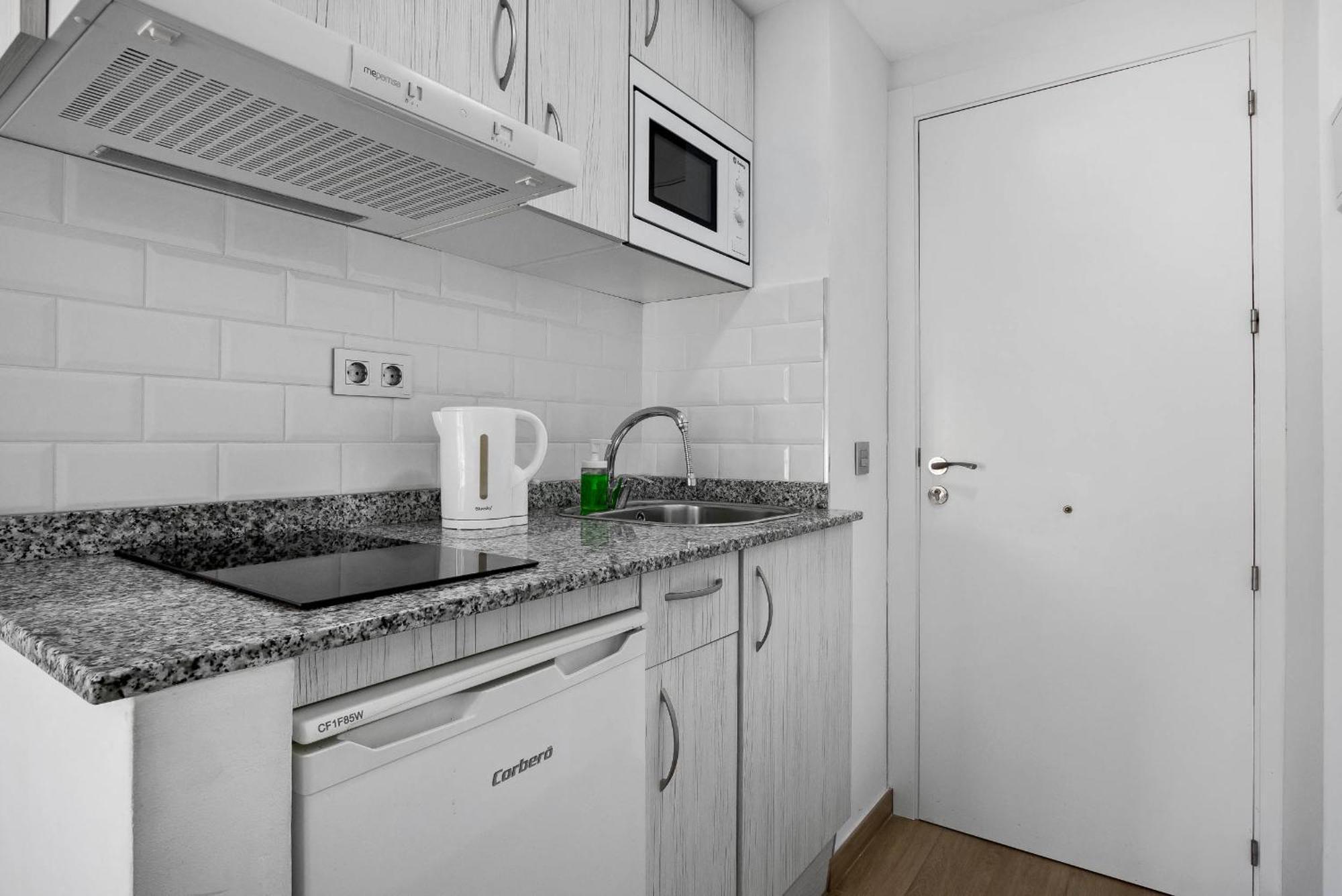Apartment Carihuela Palace 417 By Ivi Real Estate Torremolinos
