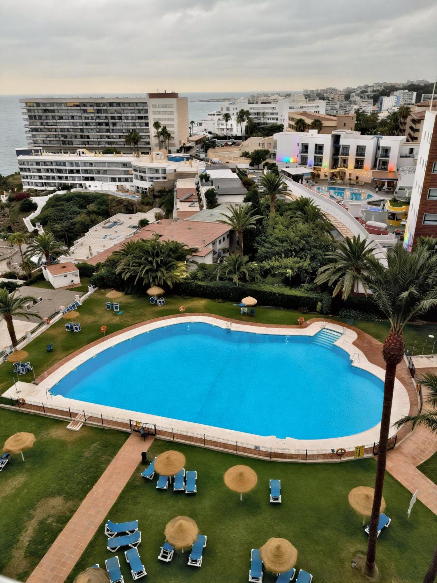The - Torre La Roca Apartamento Torremolinos