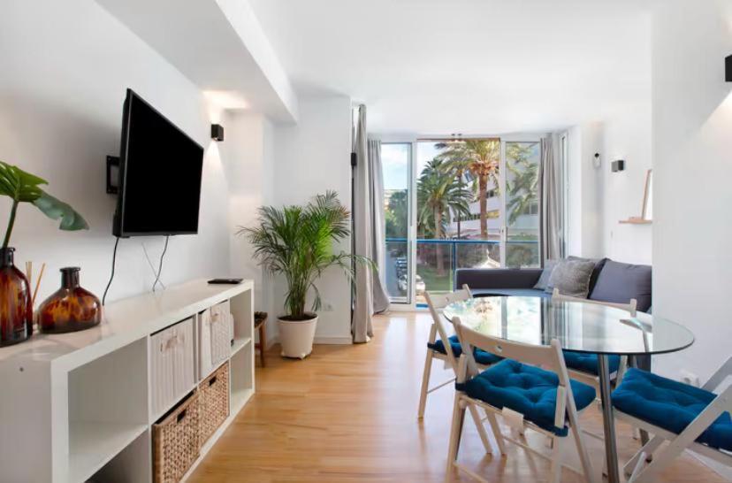 Bajondillo Apartamento *