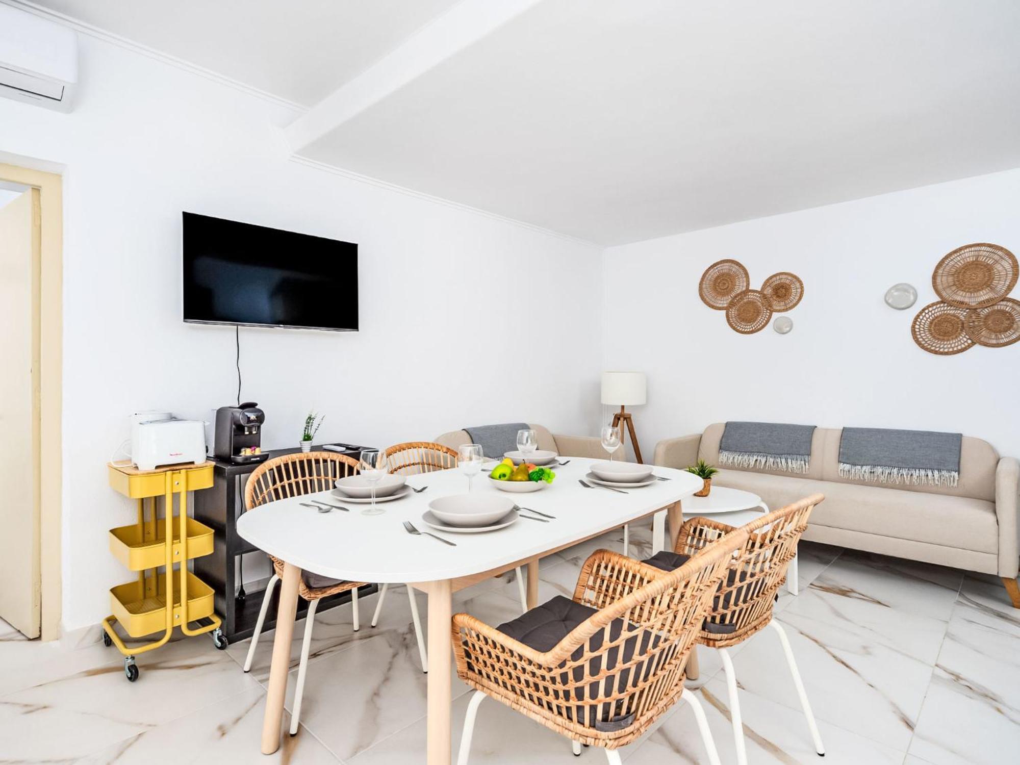 Solmontemar-2 By Interhome