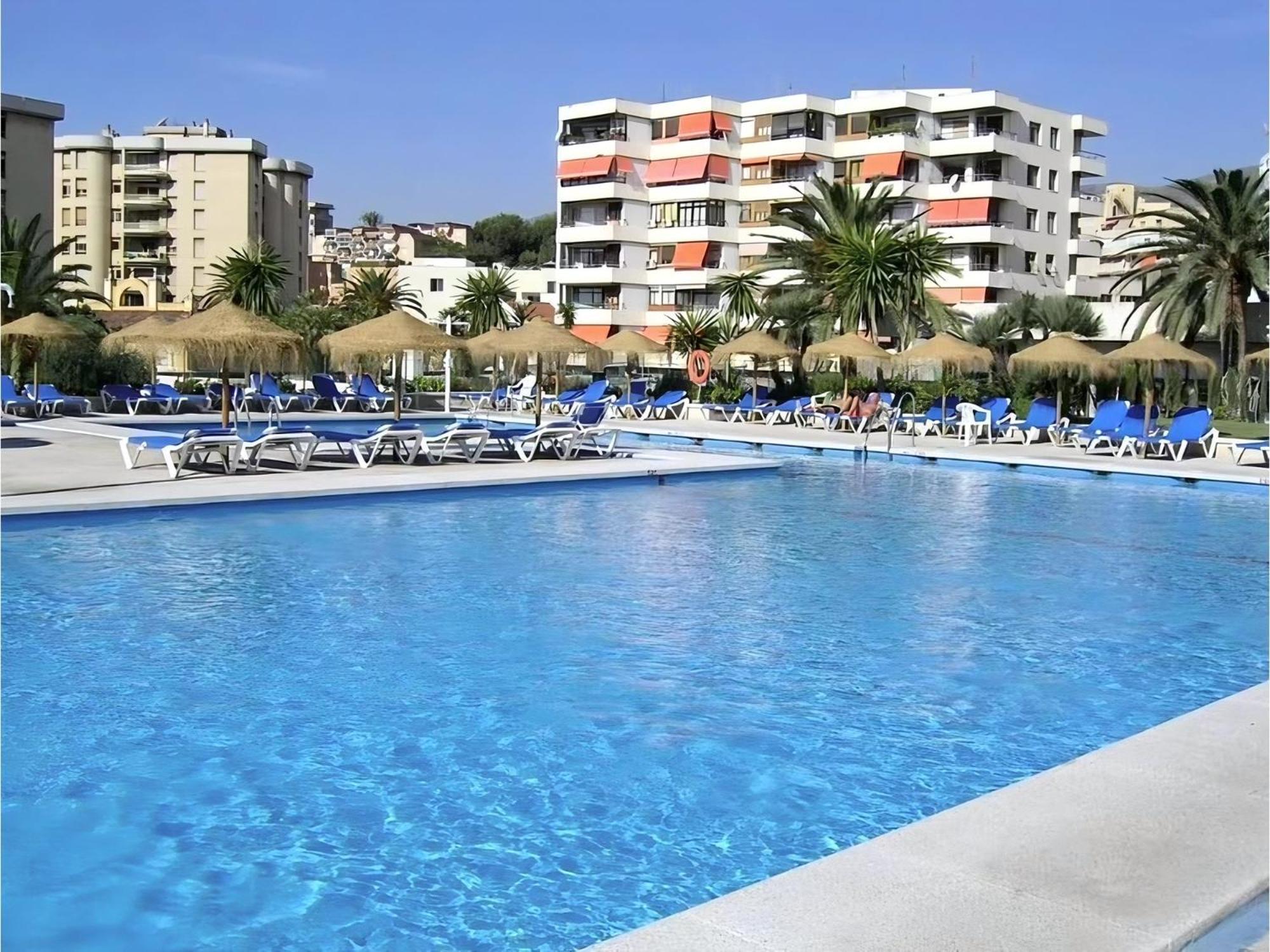 Lovely World - La Nogalera Torremolinos