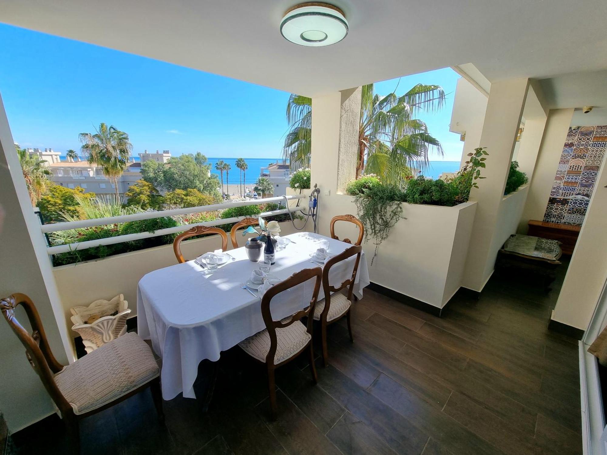 Apartamento Luxury 2 Bedrooms In La Carihuela 20 Meters In From Of Torremolinos