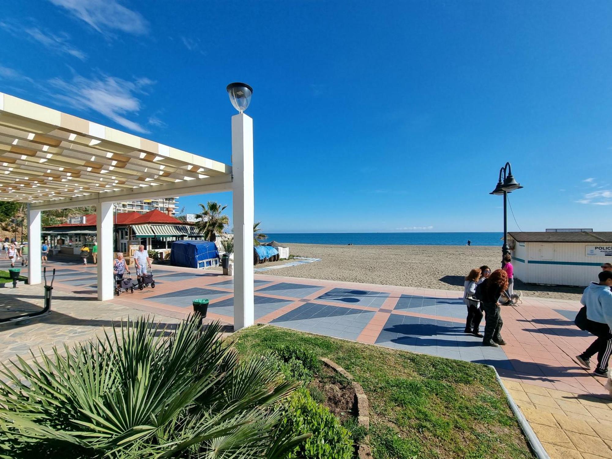 Apartamento Luxury 2 Bedrooms In La Carihuela 20 Meters In From Of *