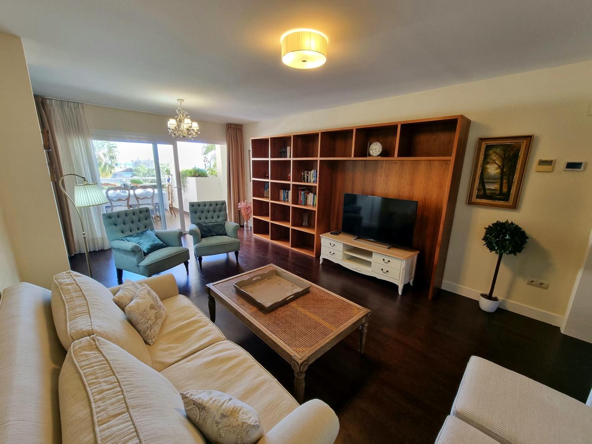 Luxury 2 Bedrooms In La Carihuela 20 Meters In From Of Apartamento