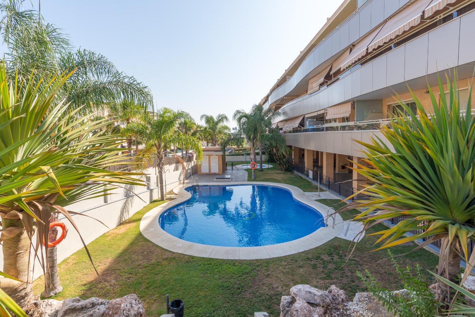 Hill With Terrace, Parking, Pool & Paddle Court