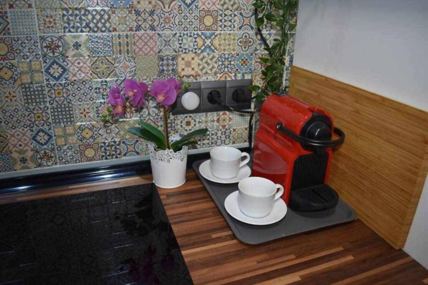 Centro Apto 1 Hab 2-4 Personas Piscina Wifi Terraza Ascensor 3 Planta Apartamento *