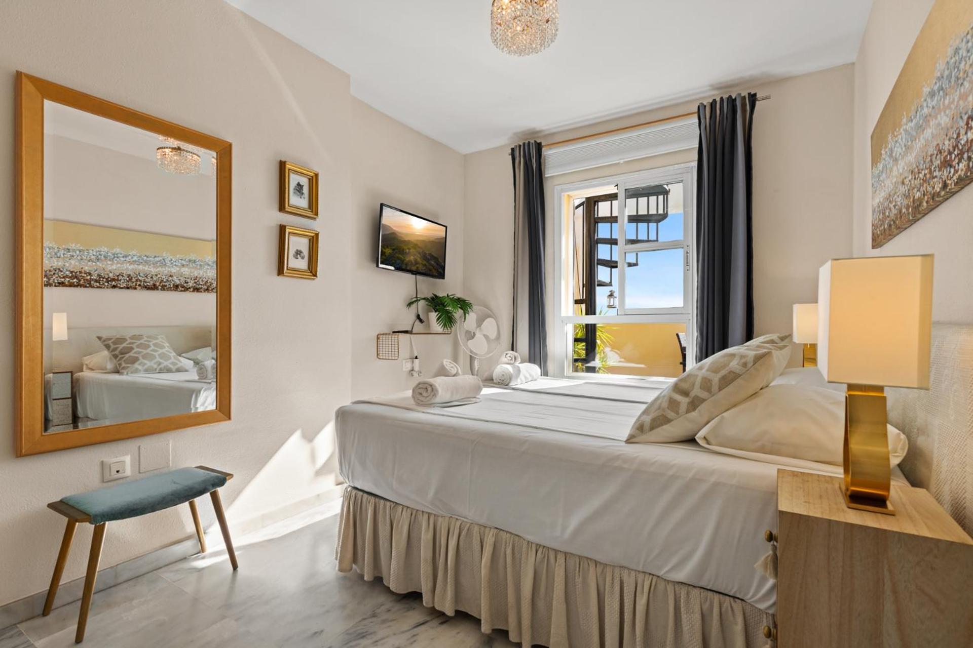 Seaview Terrace In By Costarentals - Ref 233