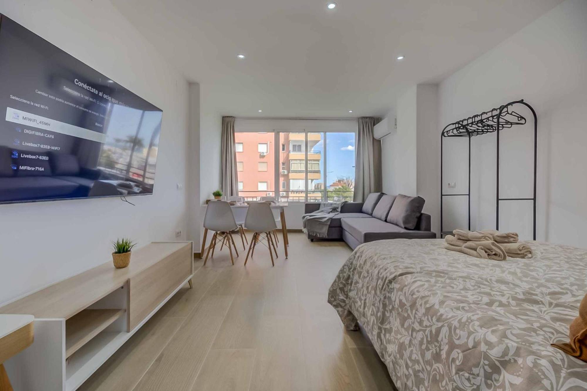 Reformado Familiar, Piscina Y Centro Apartamento Torremolinos