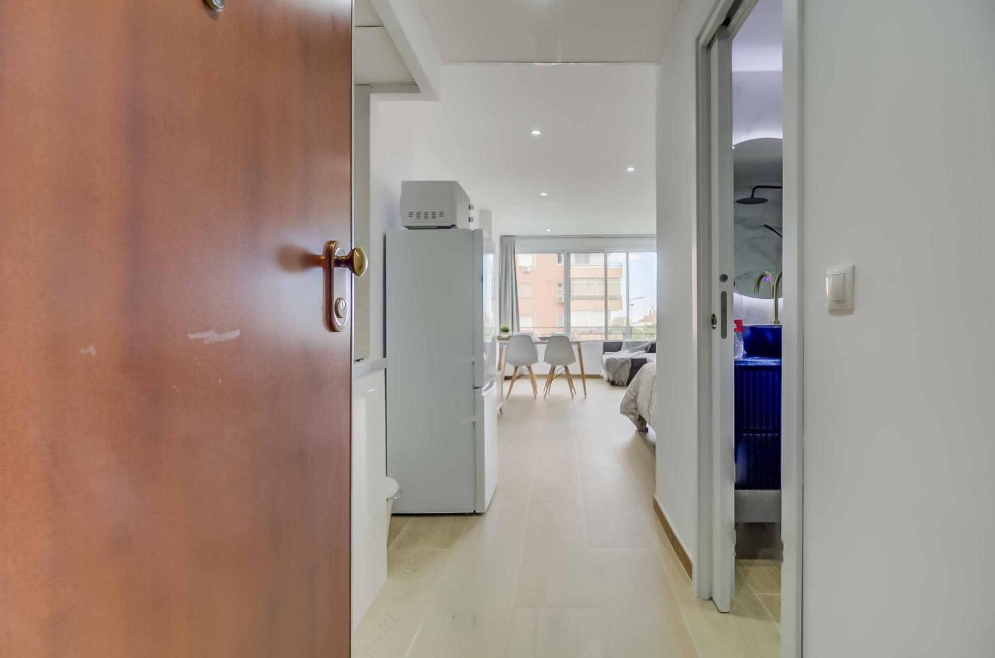 Reformado Familiar, Piscina Y Centro Apartamento