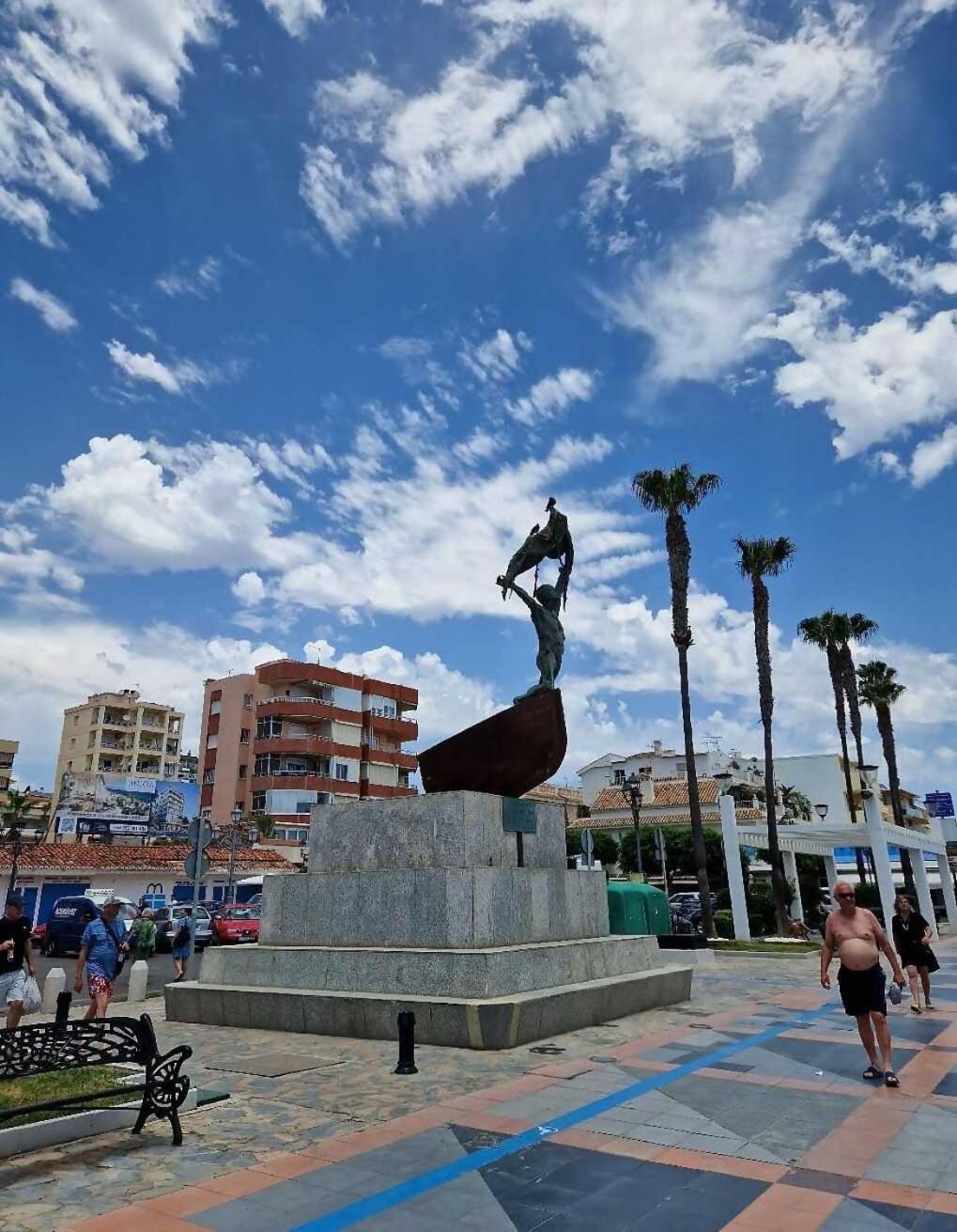 Lidia Planta 1, La Carihuela 1ª Linea Playa, Vistas Mar, 1 Dormitorio, 52 M2, 1-3 Huesped, Amplio Balcon, Wifi *