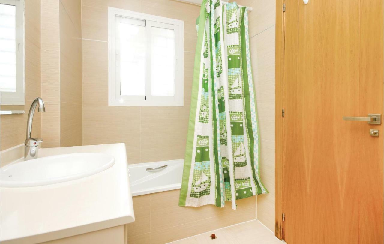 One-bedroom In Apartment
