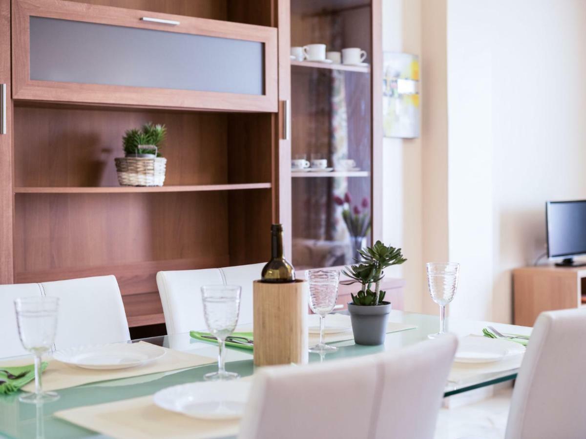 Erisa Ii By Interhome Apartamento Torremolinos