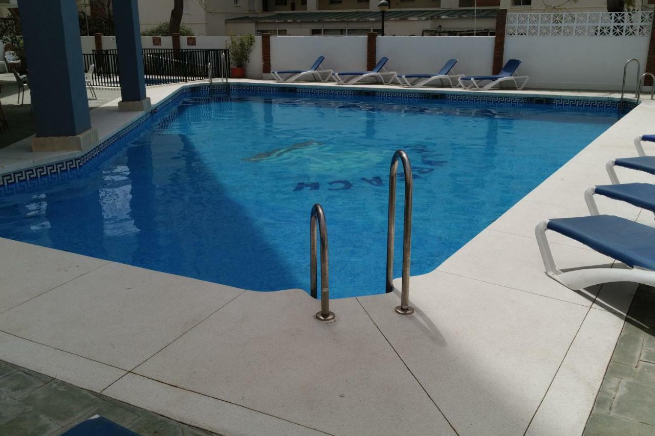 Palm 8th - La Carihuela * Torremolinos