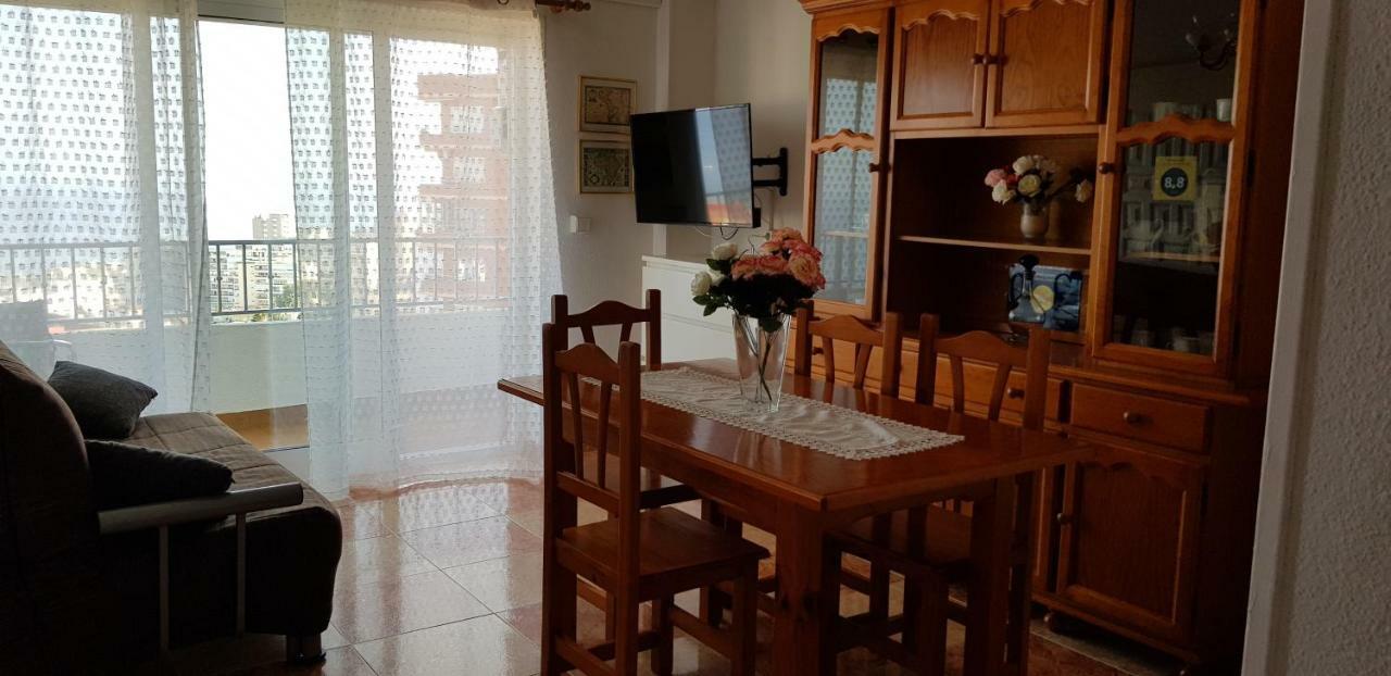 Calle Roquedal N 13 Apt. 508 * Torremolinos