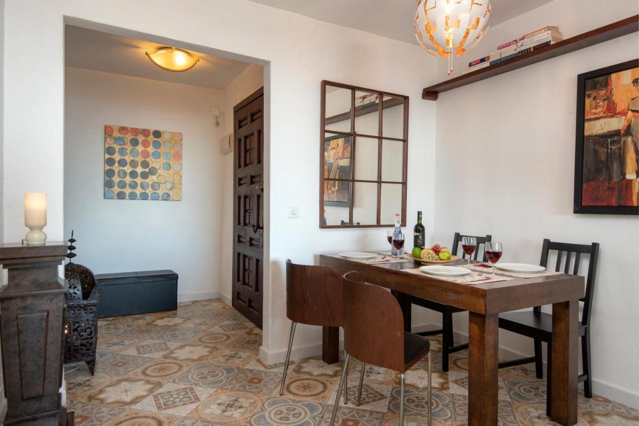 Pueblo Blanco Apartamento *