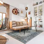 Charming House With Rooftop Terrace By Rems
