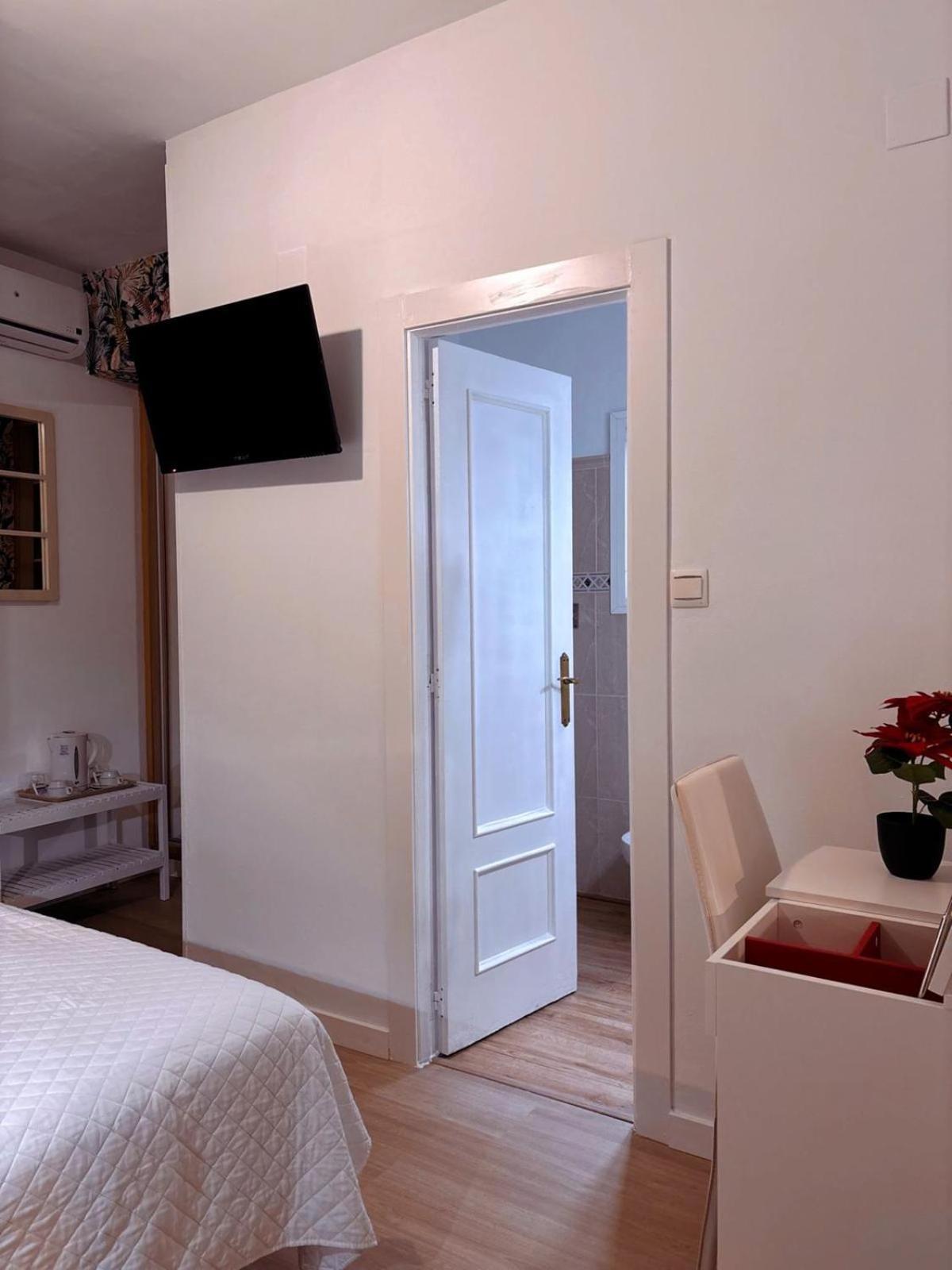 Guadalupe Cozy Pensión Torremolinos
