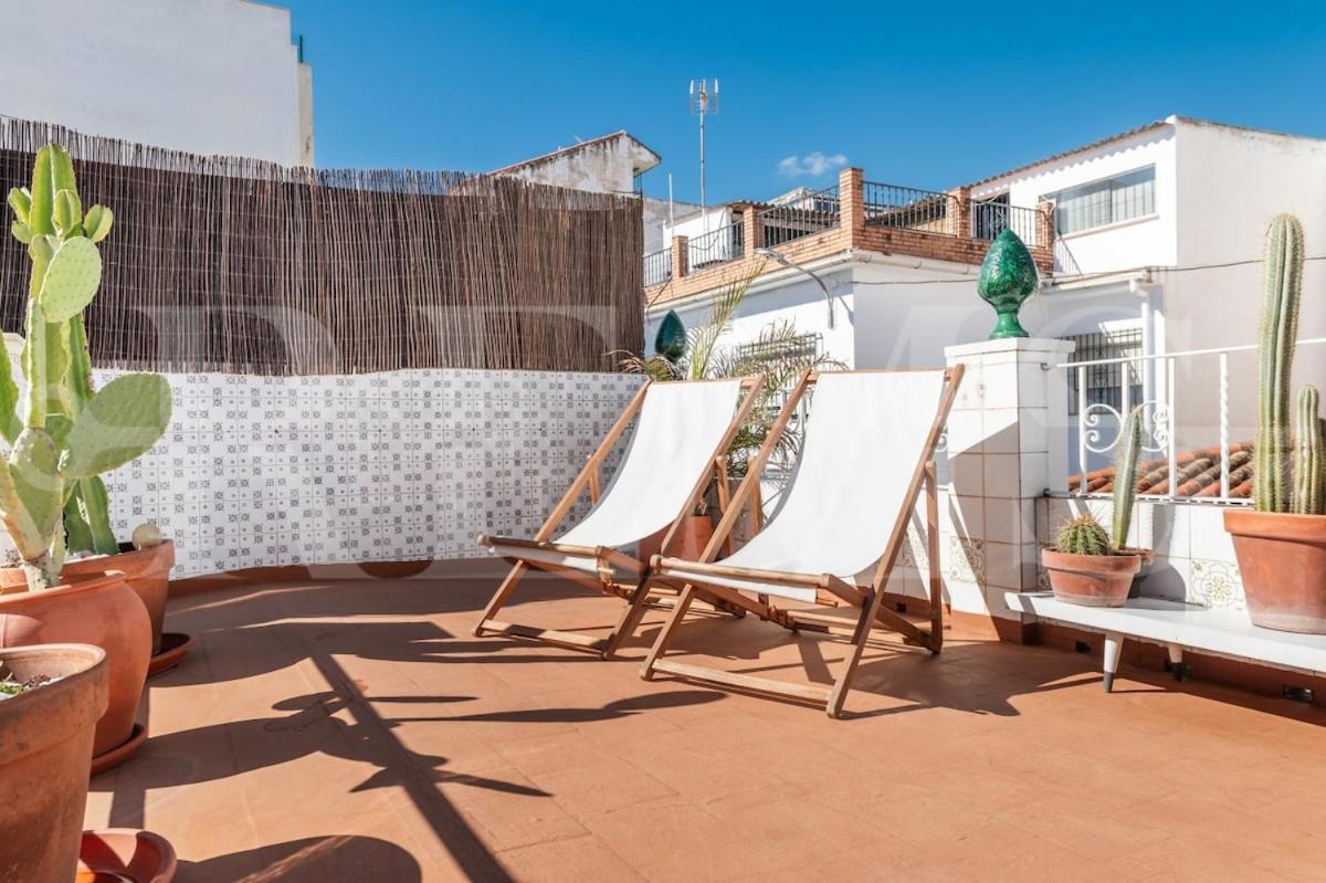 Charming House With Rooftop Terrace By Rems *