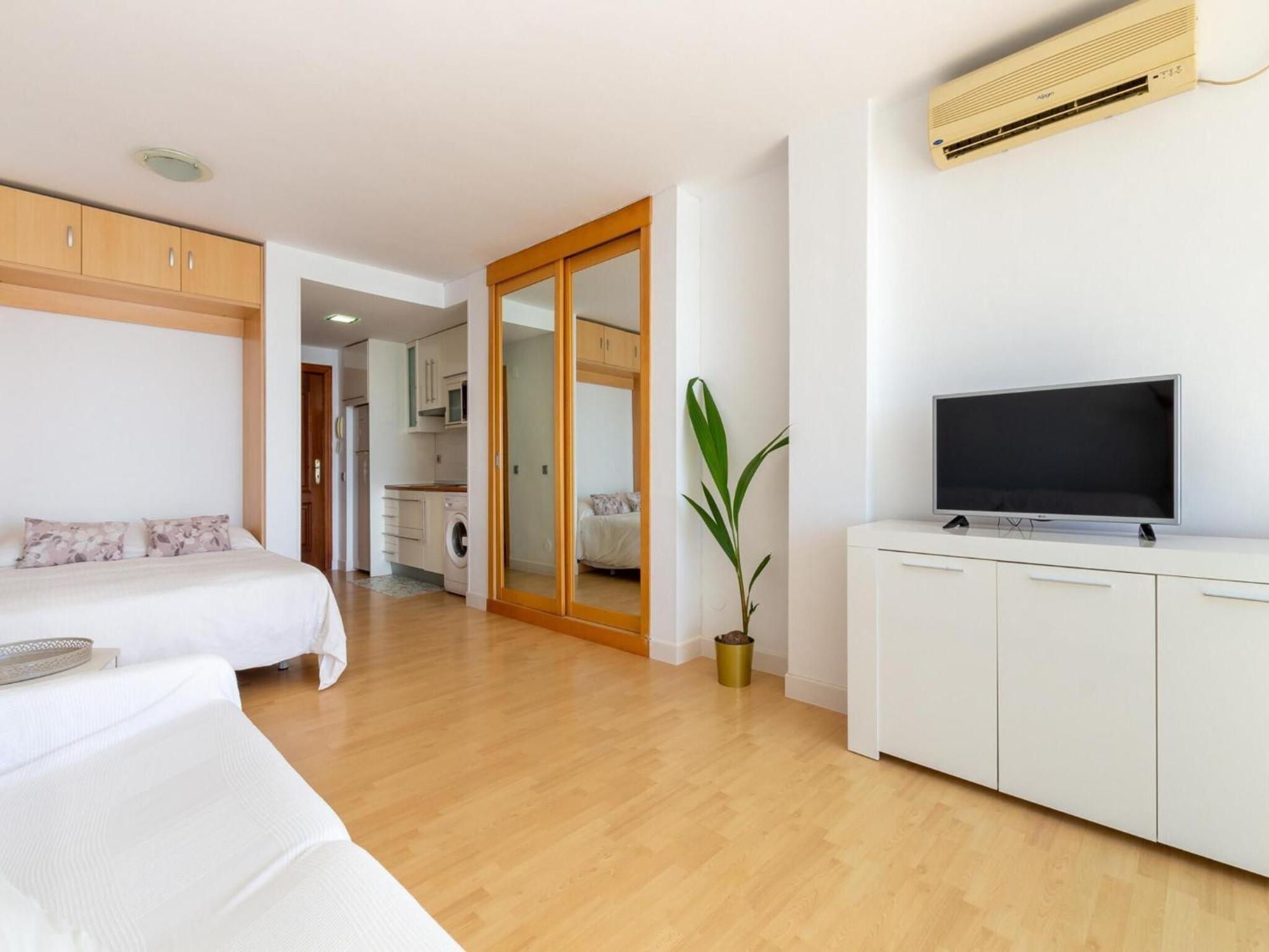Beachfront For 3 Persons *