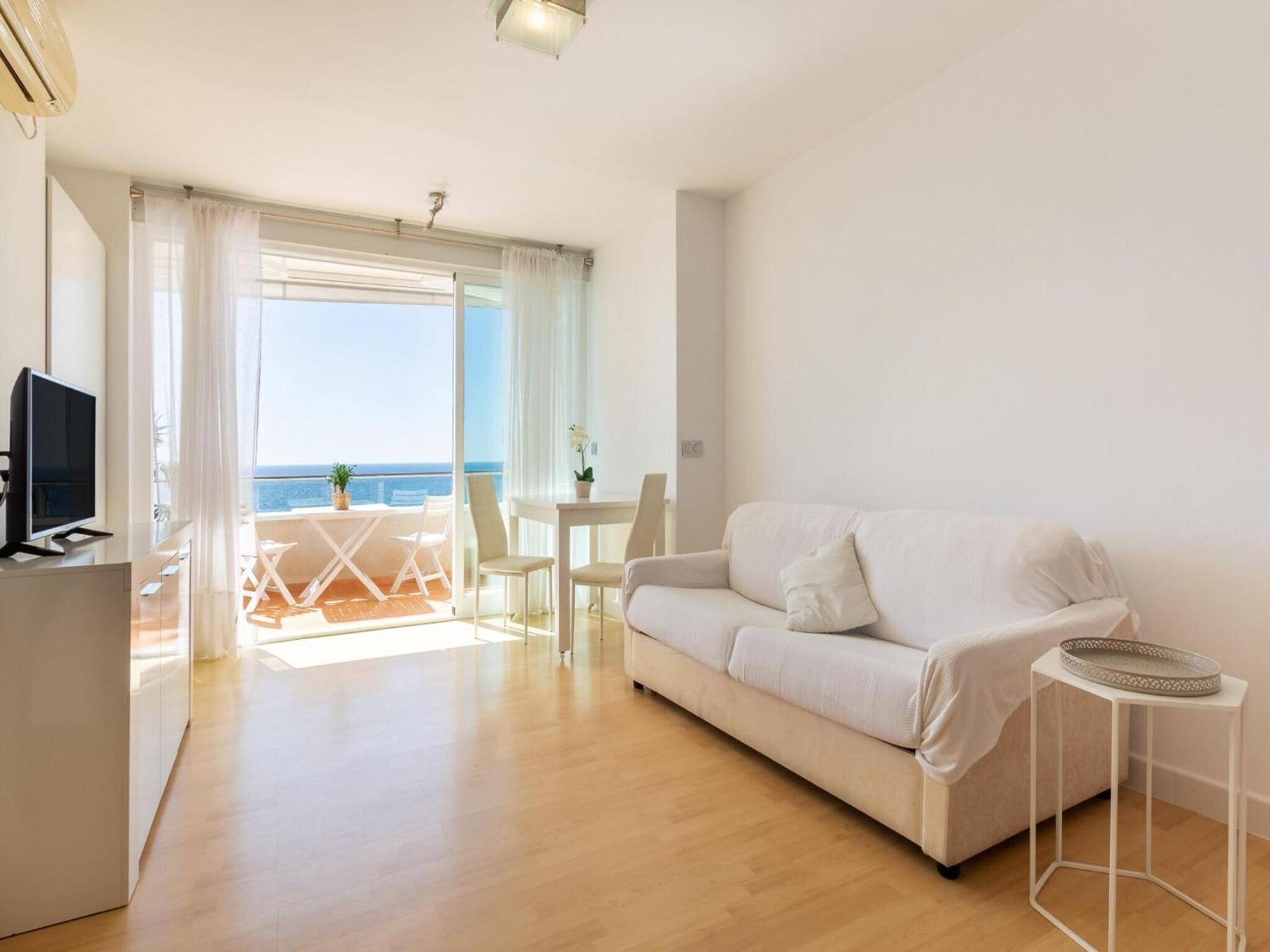 Beachfront For 3 Persons *