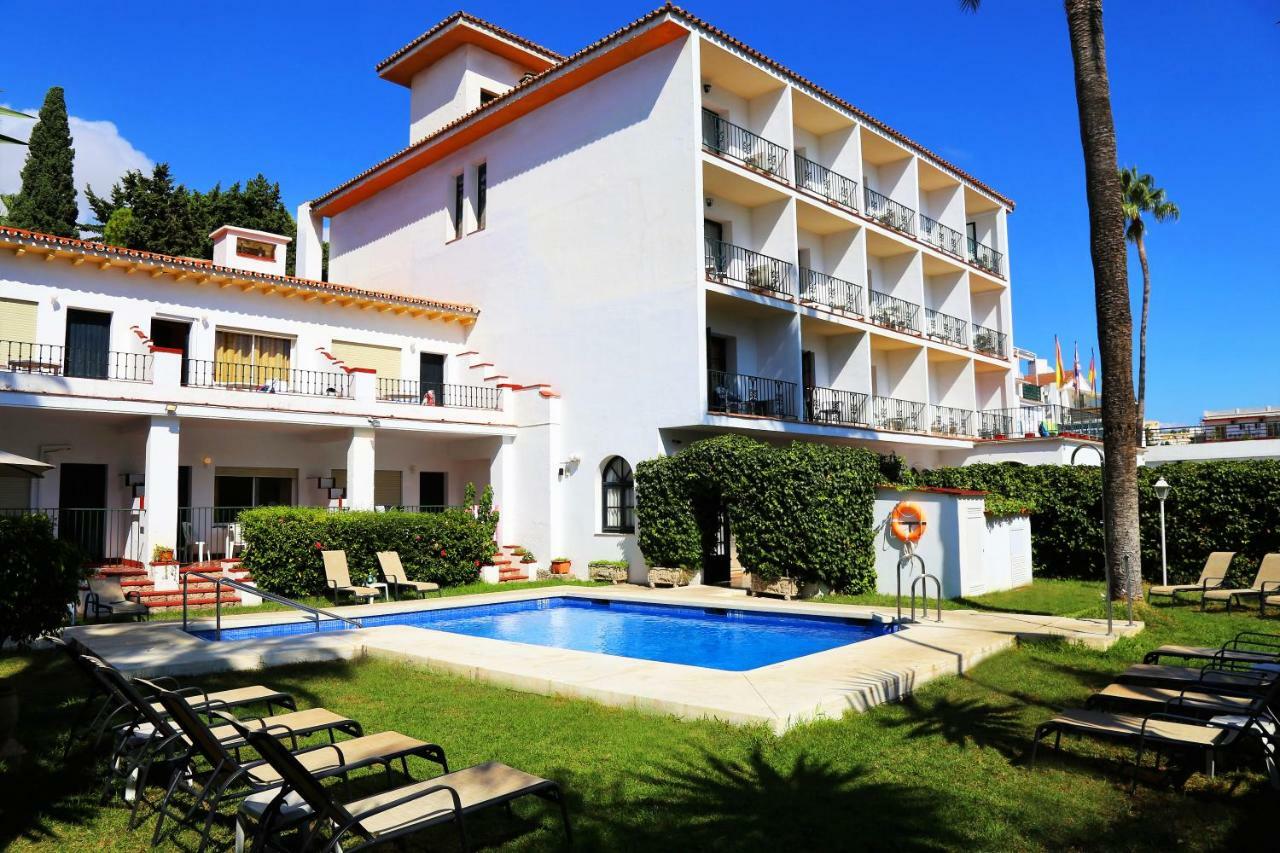 Hotel Arcos De Montemar 3*