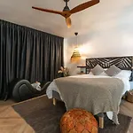 Luxury Mauresque Orquidea