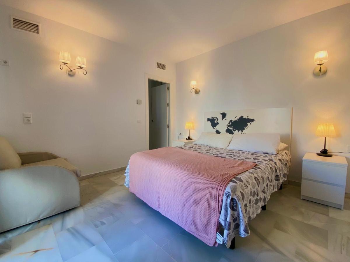 En La Carihuela-costa Del Sol Apartment *