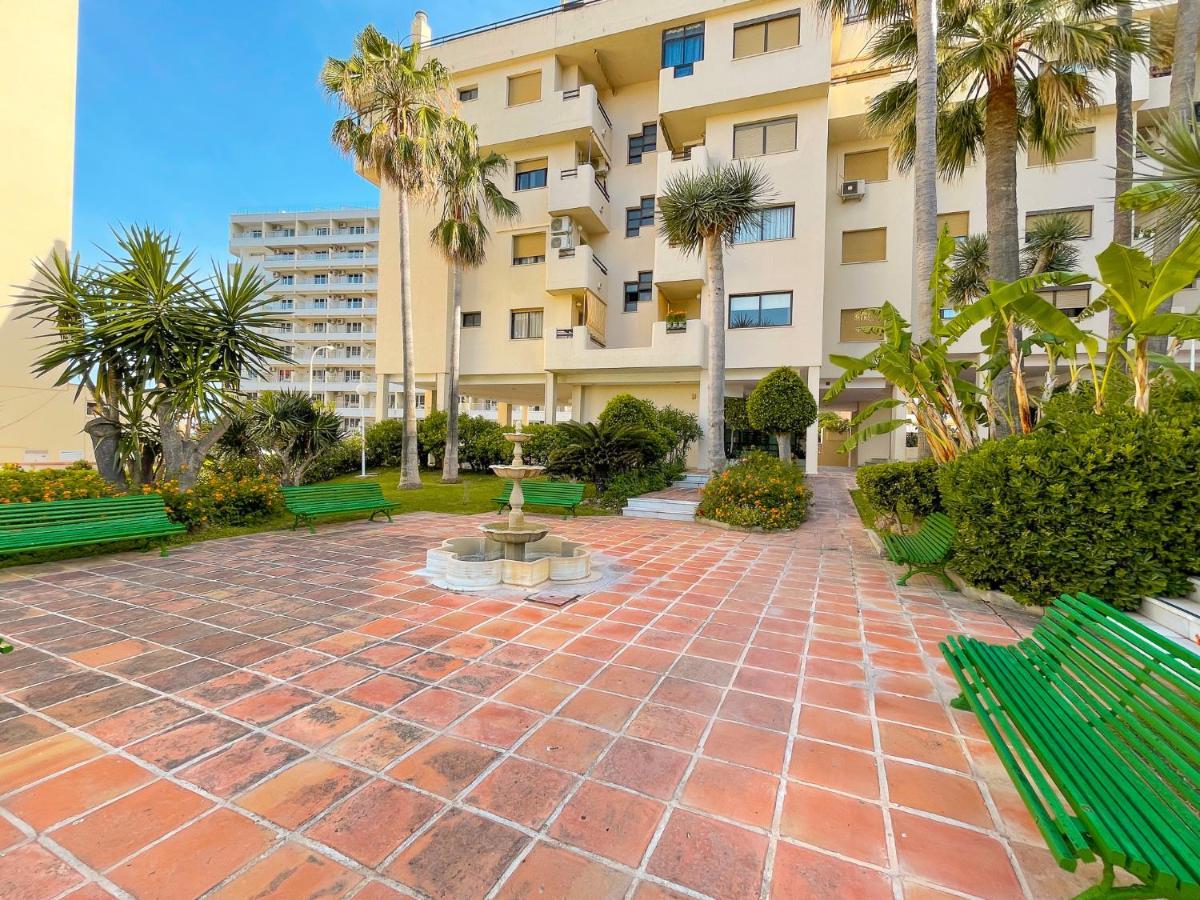 Apartamento Seafront With Direct Access To The *