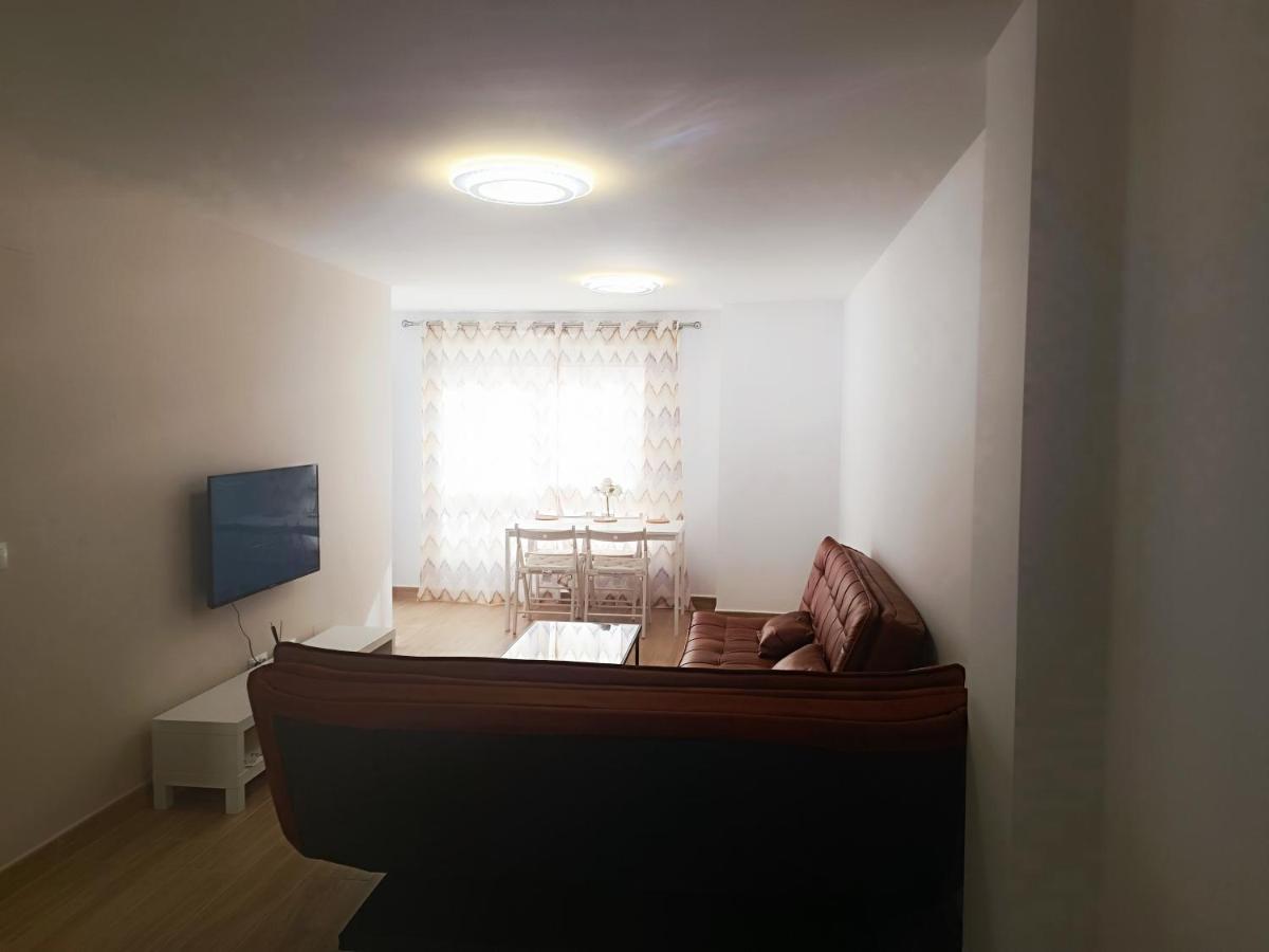 Baj - En Playa Bajondillo, Apartment *