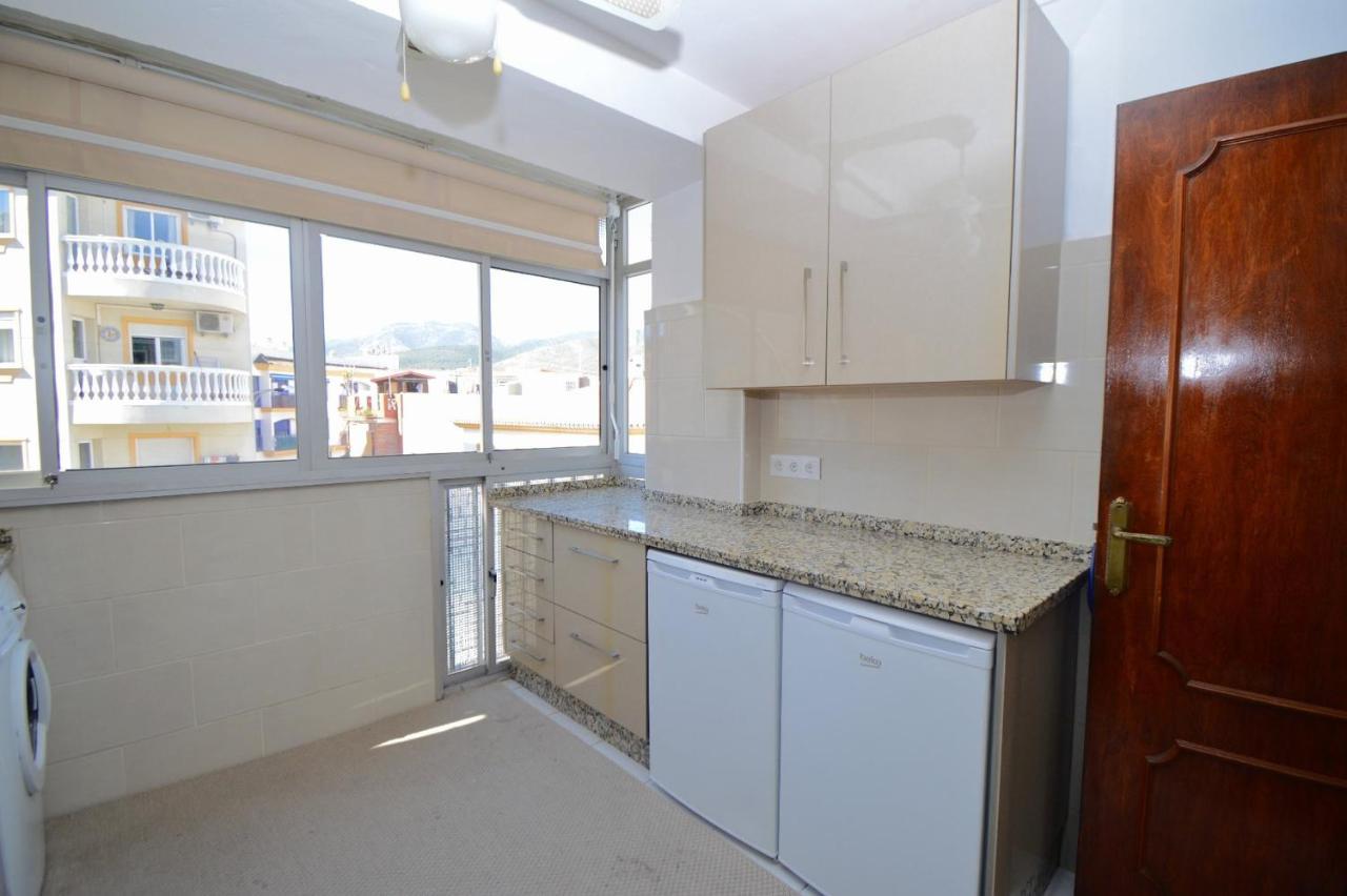 3 Bed Apt Near Town Centre Apartment *