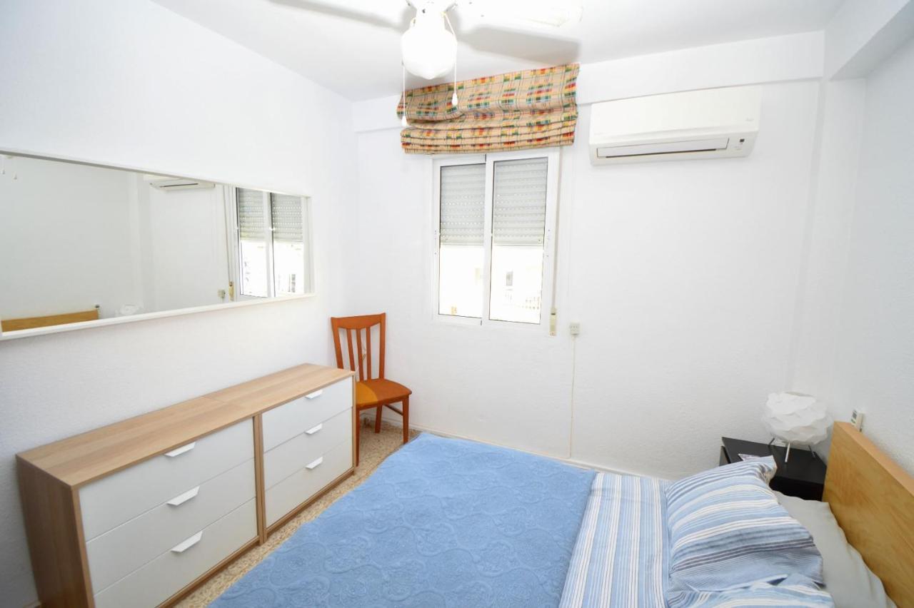 3 Bed Apt Near Town Centre