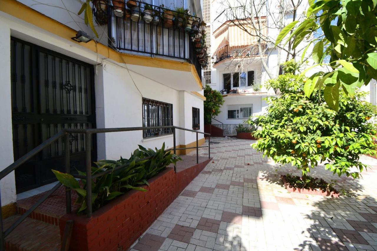 3 Bed Apt Near Town Centre