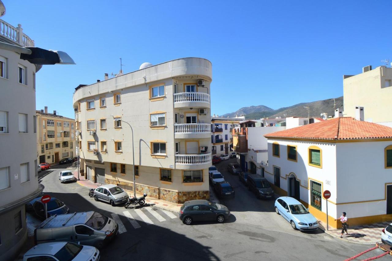 3 Bed Apt Near Town Centre Apartment *