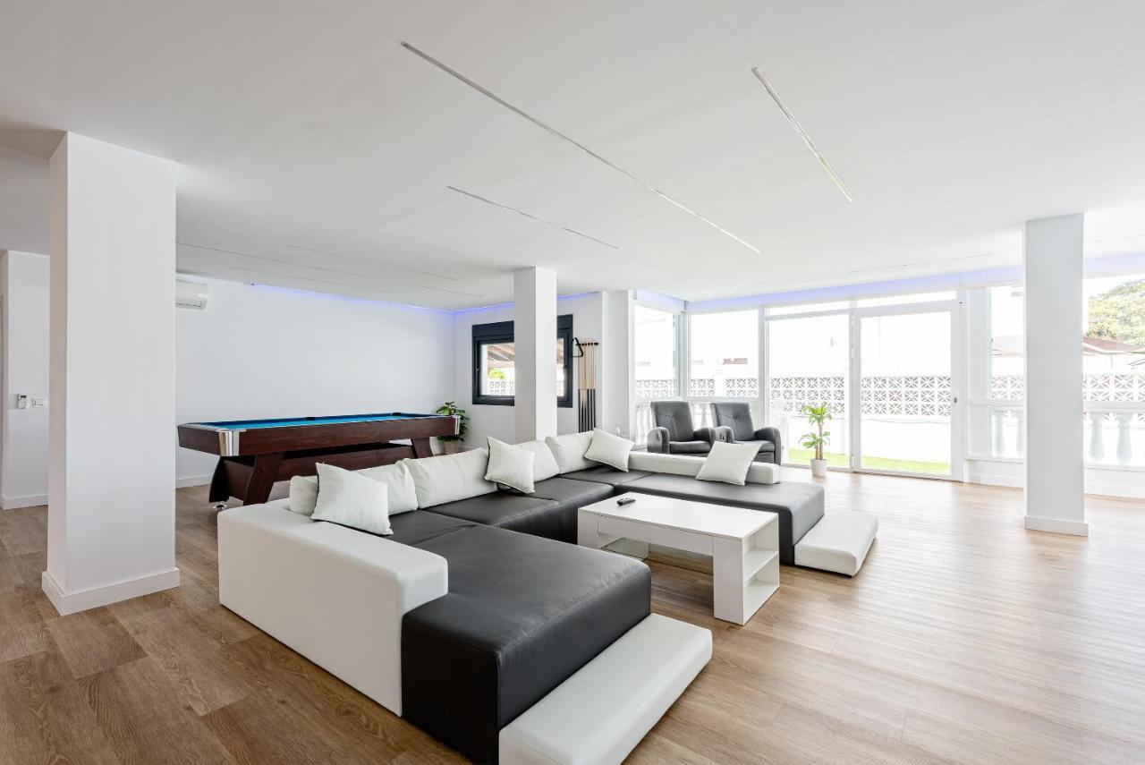 Mar Villa *