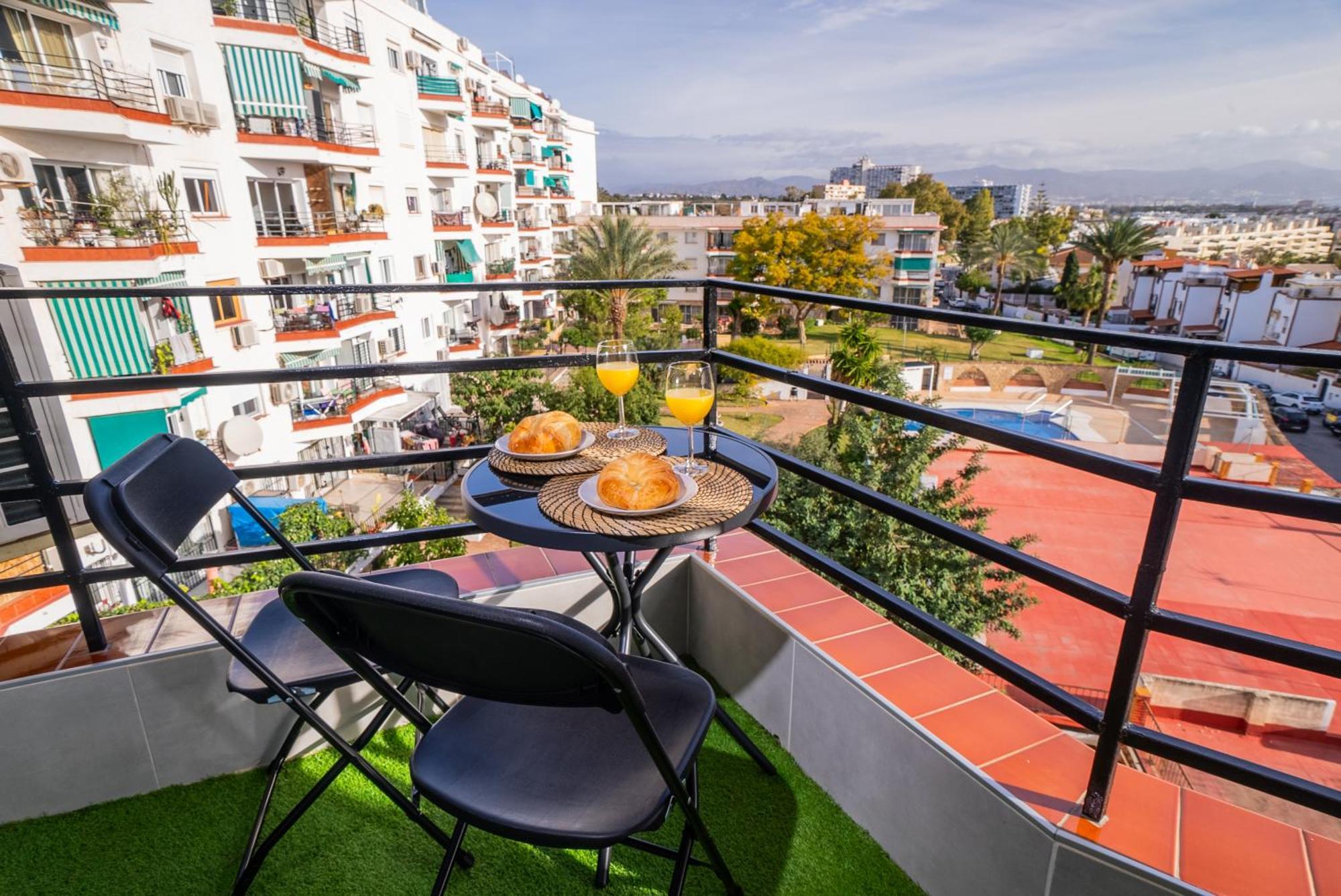 Oasis En Playamar Con Piscina Apartamento Torremolinos