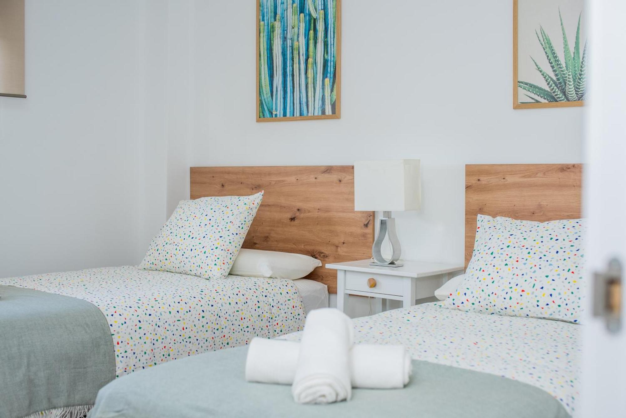 Apartamento Oasis En Playamar Con Piscina *