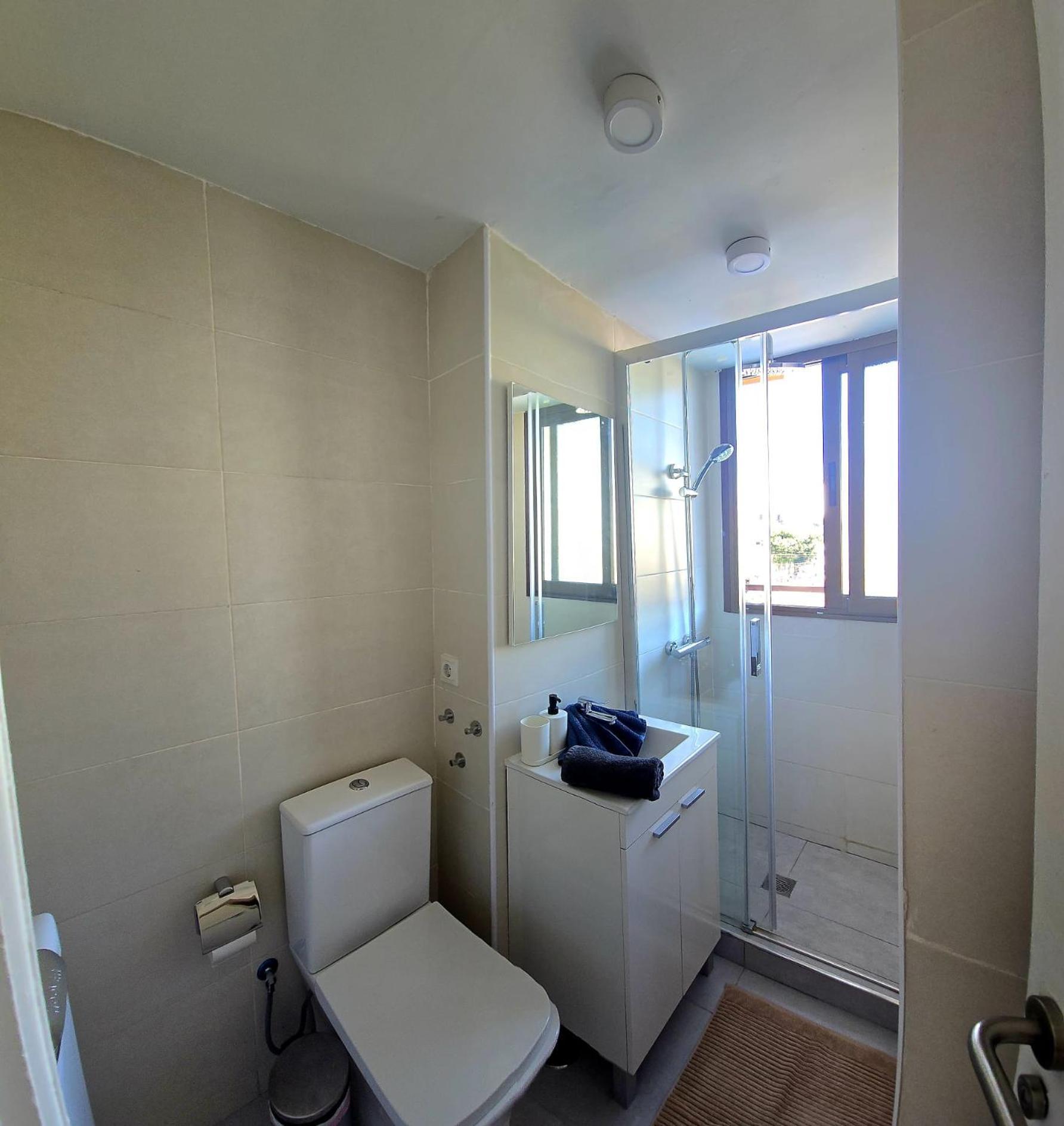 Nogalera Rainbow, 2-bedroom With Pool And Parking Apartamento