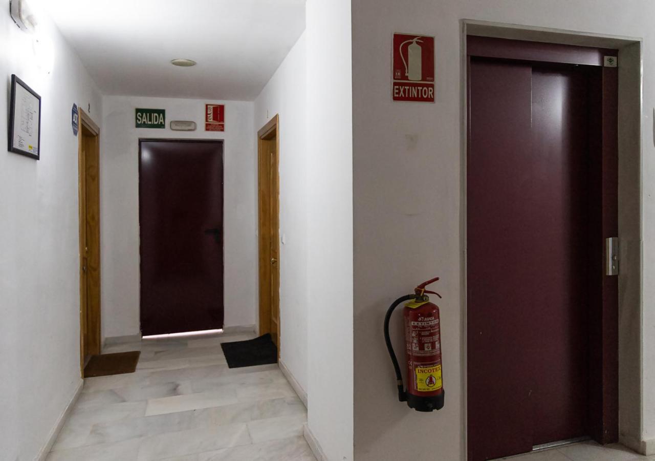 Apartamento Centro Wifi Terraza Parking Ascensor A La Playa A 5 Min