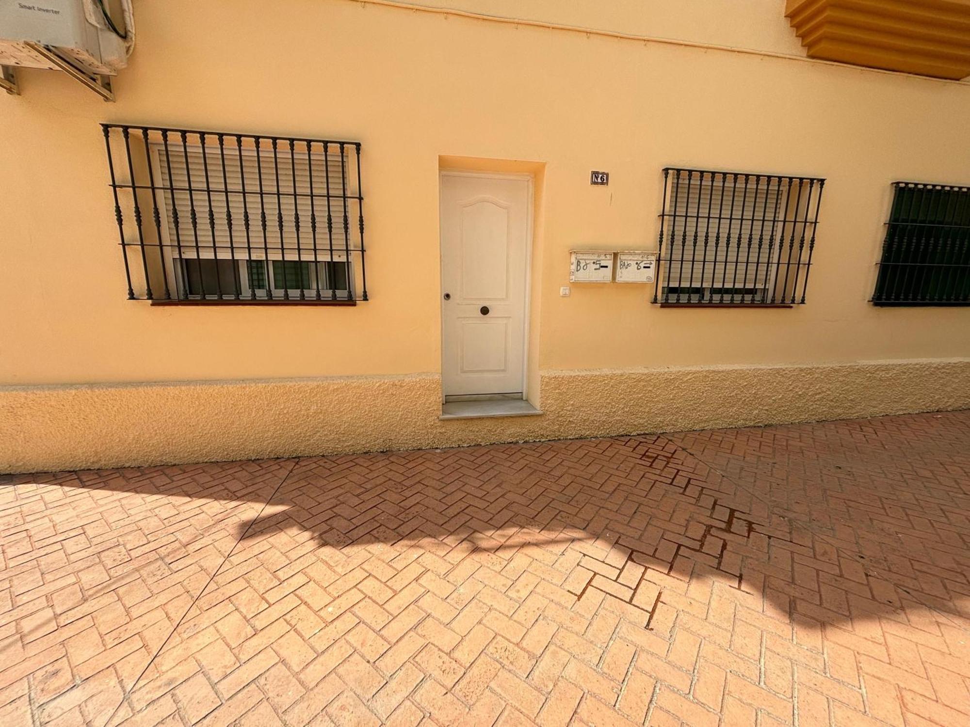 Apartamento Bajbaj - 2 A 100 Metros De La Playa Del Bajondillo, A 300 Metros Del Centro De Torremolinos