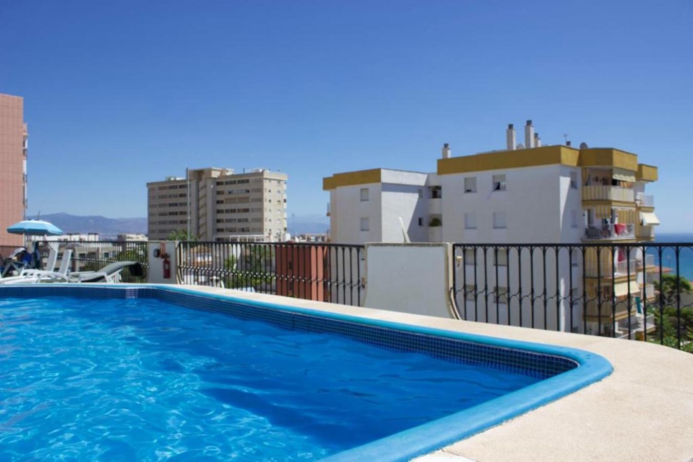 Apartment Centrally Located South Facing With Pool